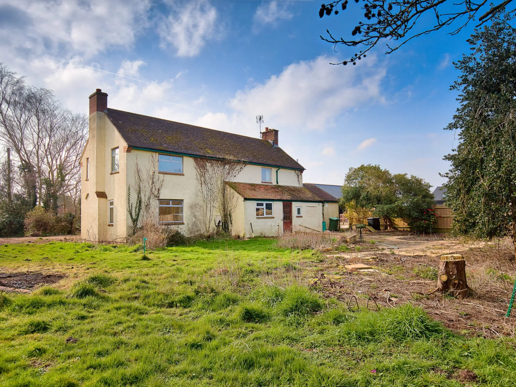 Hillfield Farmhouse (Lot 1)